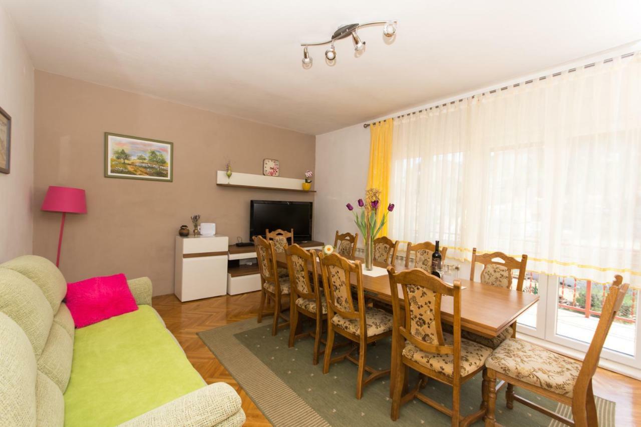 Apartman Domic Slatine Luaran gambar