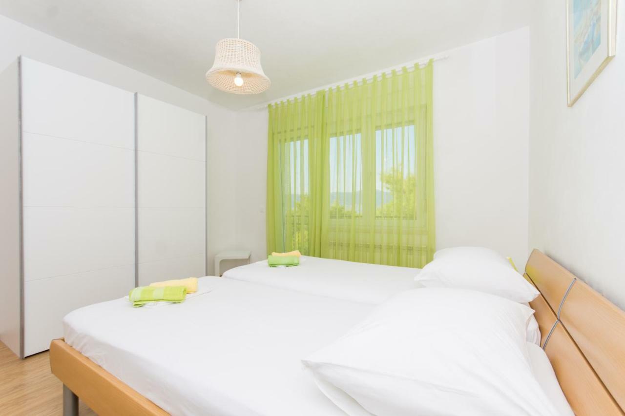 Apartman Domic Slatine Luaran gambar